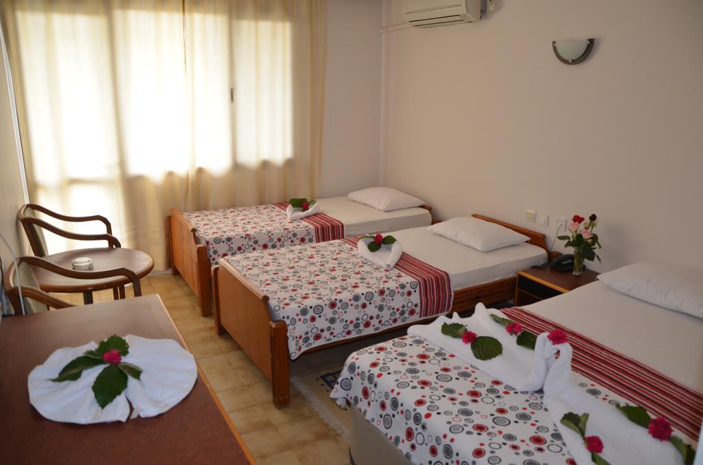 Dilek Hotel Menderes Zimmer foto