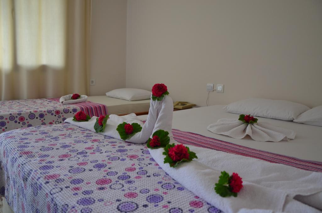 Dilek Hotel Menderes Zimmer foto